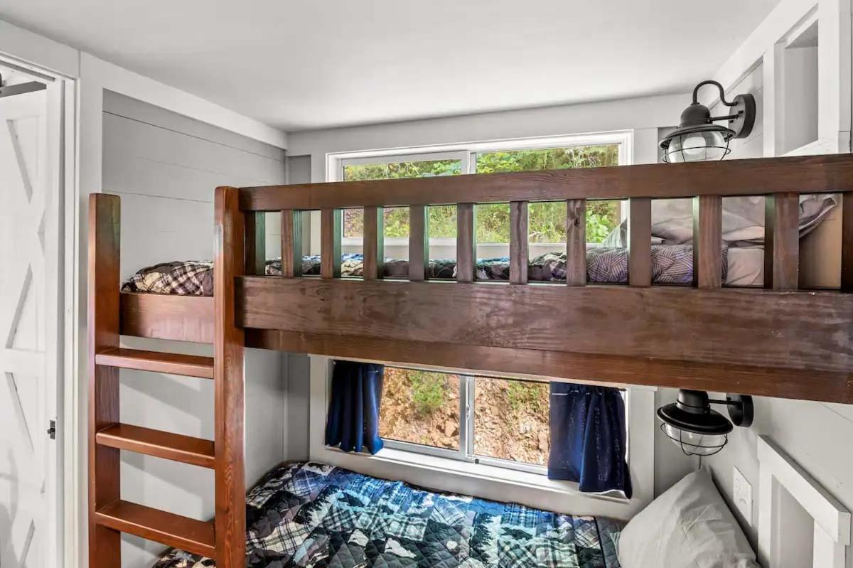 Villa Crescent Moon Cabin Sevierville Exterior foto